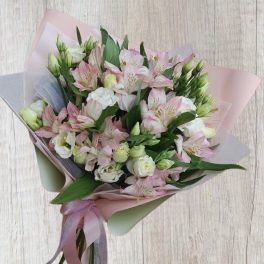 Alstroemeria és Szellőrózsa nagy csokor