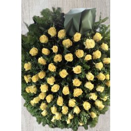 50 szálas sárga Rózsa álló koszorú